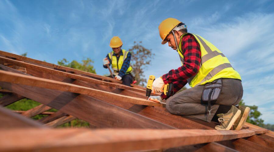 Professional Flat Roofing Installation services in Savannah, OH